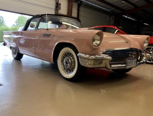 1957 Ford Thunderbird